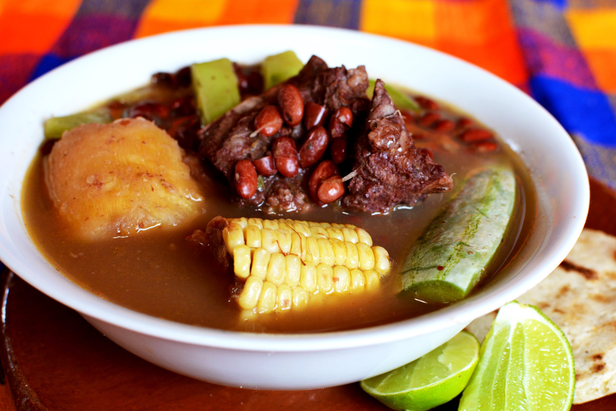 Sopa de frijoles rojos